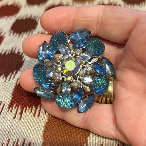 Vintage 1960’s Blue Rhinestone  pin